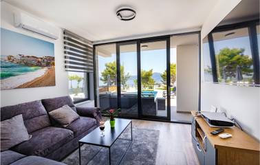 Vakantiehuis voor 10 Personen in Drače, Kroatische Adriatische Zee, Afbeelding 4