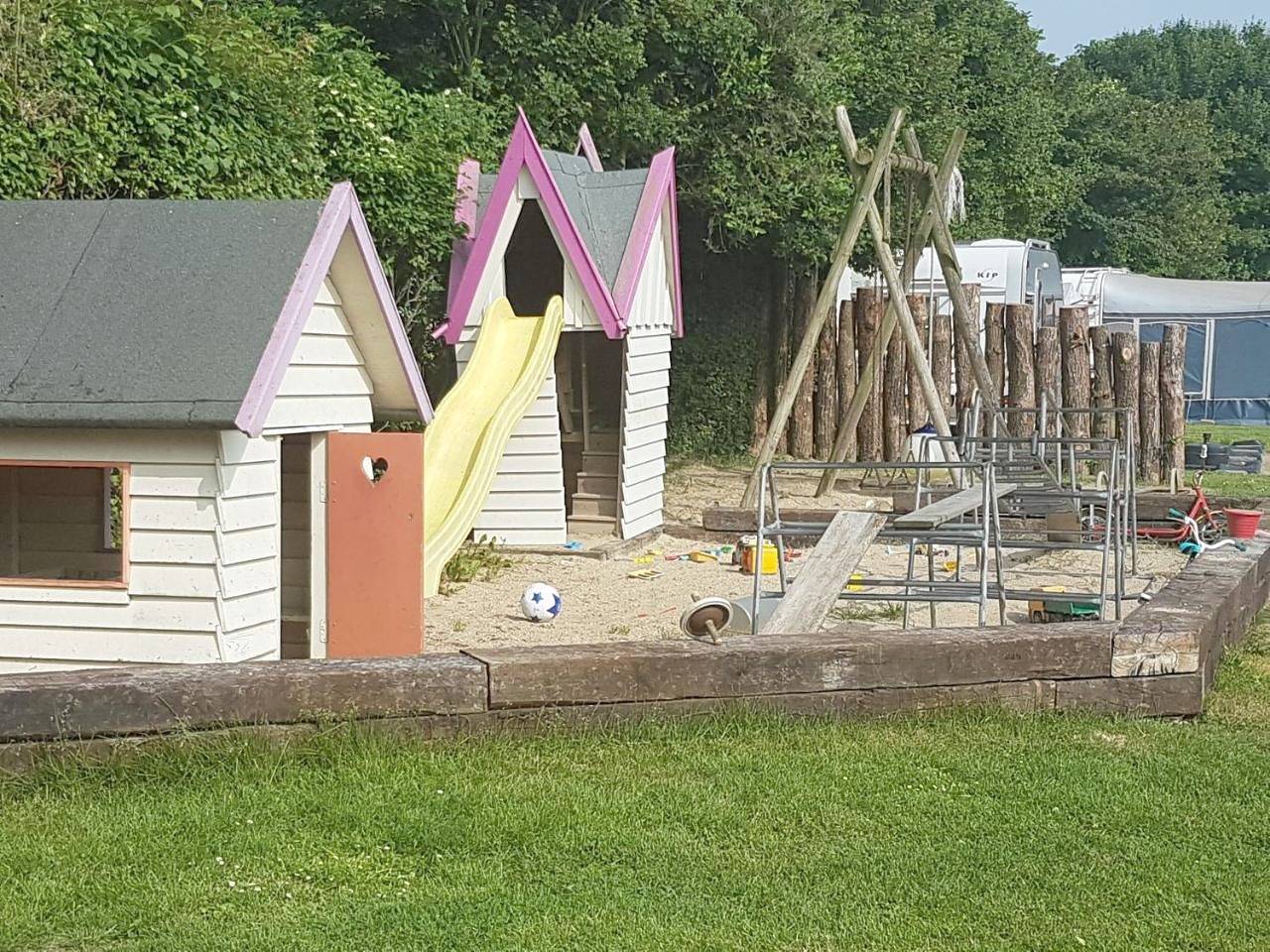 Minicamping Aan de Waterspiegel in Aagtekerke, Walcheren