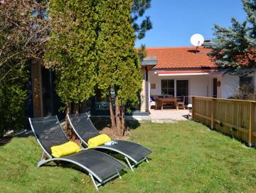 Bungalow für 4 Personen, mit Terrasse, mit Haustier in Oberbayern