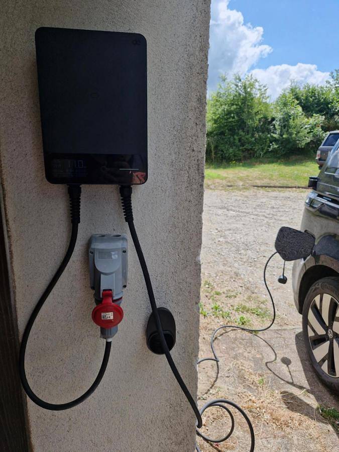 Gîte pour 6 personnes, avec jardin à Messeix - 2