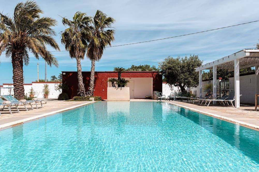 Grosszügige villa mit pool in Apulien in San Bartolomeo (Bari), Monopoli