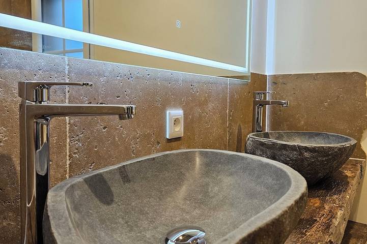 Gîte pour 10 personnes, avec Jacuzzi ainsi que Terrasse et Jardin à La Bussière-sur-Ouche - 4