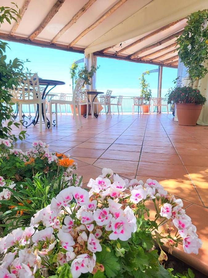 Villa Pino in San Michele Salerno, Furore