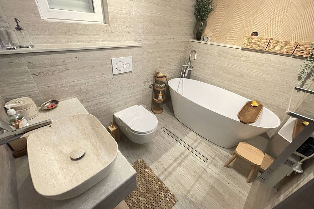 Perfekter Badeurlaub in der Nähe von Split in Grljevac (Podstrana), Podstrana