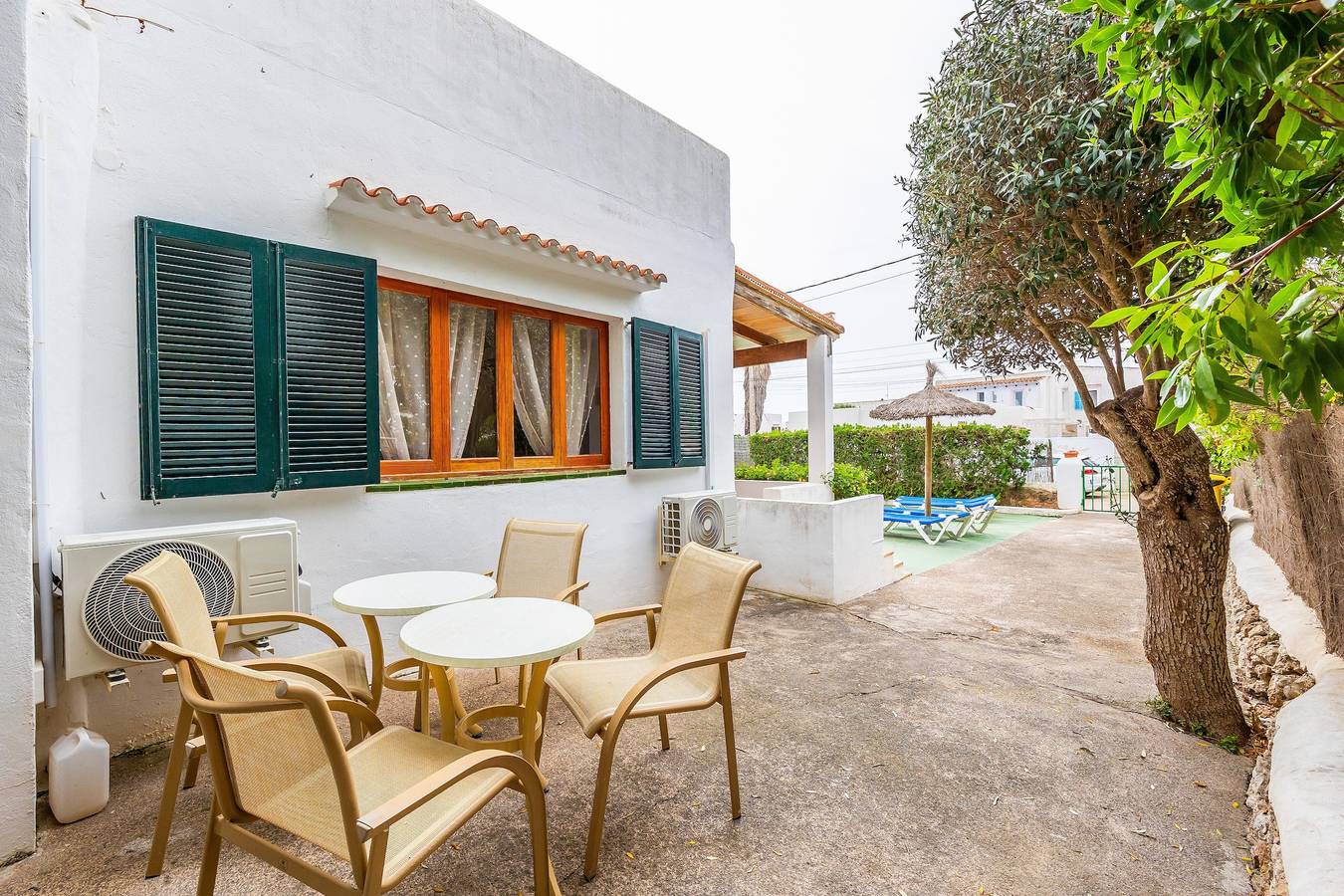 Entire apartment, Apartment "Felipe 1-3" with Pool, Wi-Fi & Terrace (Tourist Taxes Included) in Cala d'Or, Santanyí