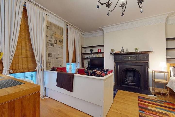 Entire apartment, Stunning Studio Flat, Charring Cross Prime Location of London in London, South East England