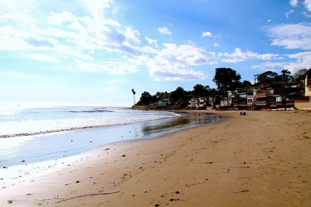 Perfektes Montecito Beach House, nur einen halben Block vom Miramar Beach / Rosewood Hotel entfernt in Montecito, Santa Barbara County