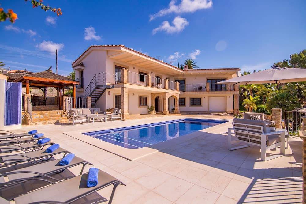 Luxury Villa Christine sea View 6 bed 5 Bath in cala Piteres (el Campello), El Campello