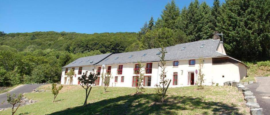 Apartment with Shower in Condat, Parc naturel régional des Volcans d'Auvergne