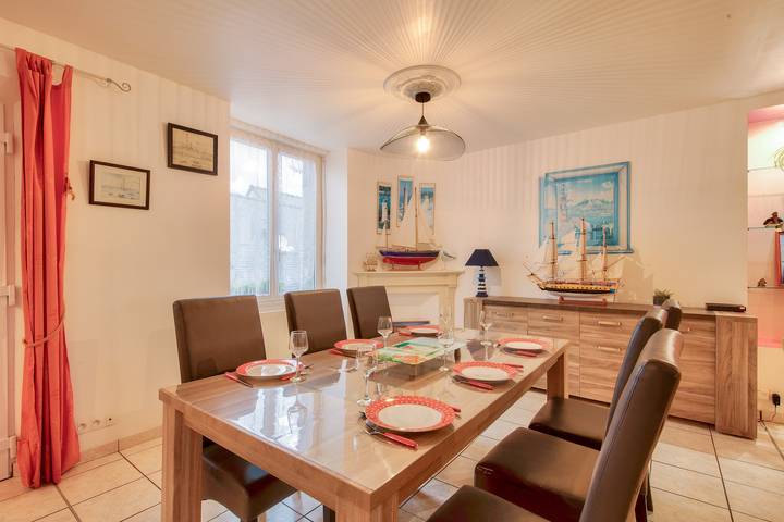 Location de vacances pour 6 personnes, avec terrasse et jardin, animaux acceptés dans Lilia - 4