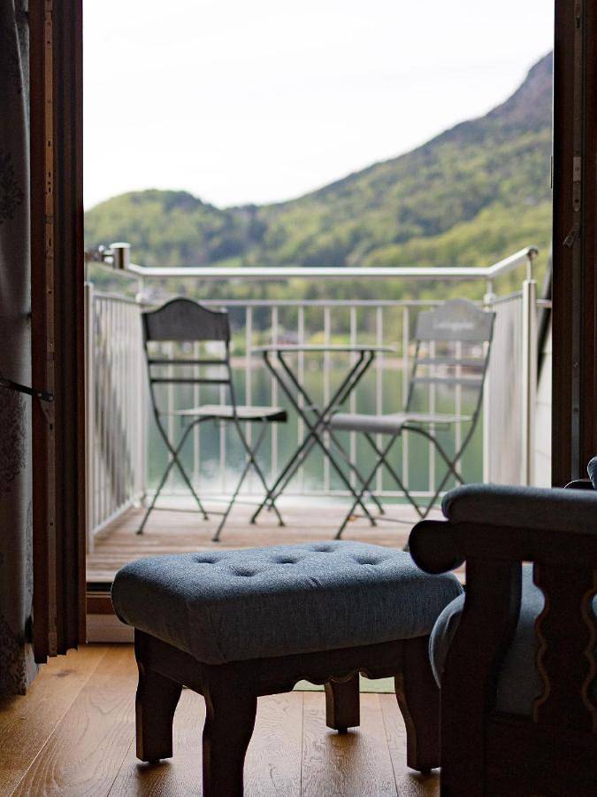 Ferienwohnung für 4 Personen, mit Balkon und Terrasse sowie Garten und Sauna in Fuschl am See - 2