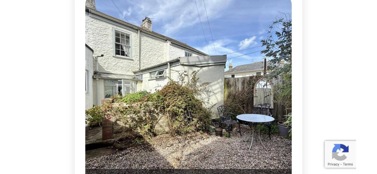 Two-Bedroom House in Totnes, Devon