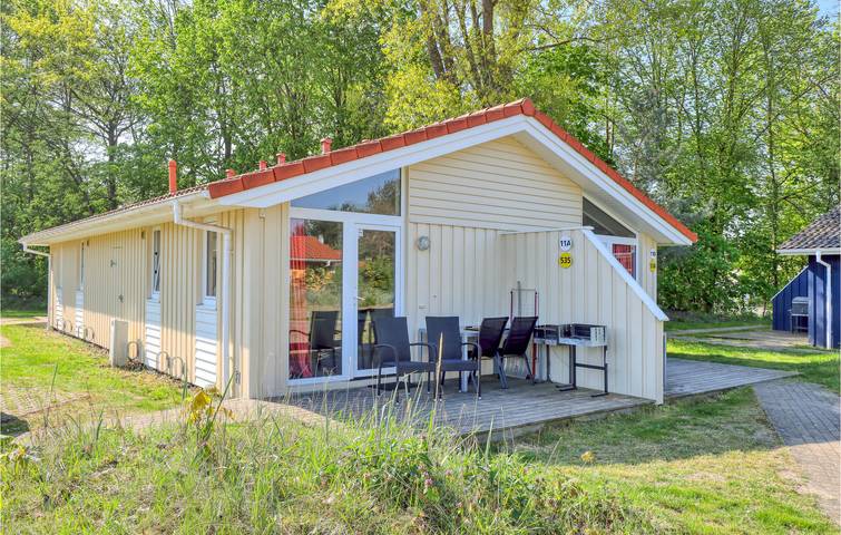 Ferienwohnung für 4 Personen, mit Terrasse und Garten in Travemünde