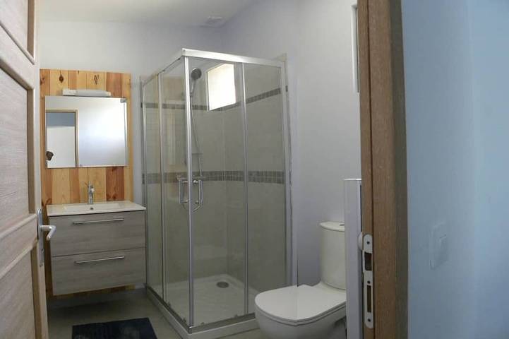 Gîte pour 4 personnes, avec piscine à Charleval - 4