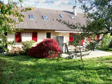 Location de vacances pour 7 personnes, avec terrasse dans Gex