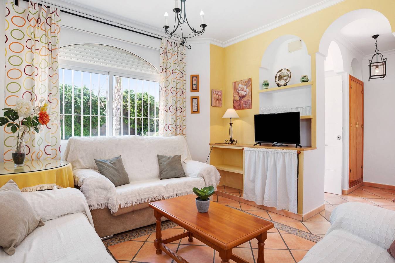Holiday Home 'Chalet Fuente2 Shared Pool Family' with Shared Pool and Air Conditioning in Conil de la Frontera, Costa de la Luz