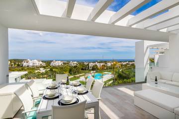 Holiday Rental for 6 People in Alcazaba Lagoon, Casares, Photo 1