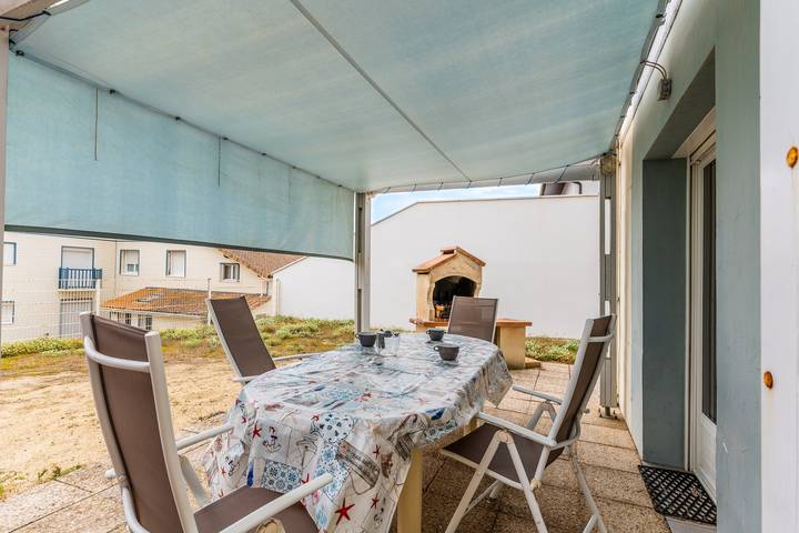 Appartement de vacances pour 6 personnes, avec Jardin et Bassin pour enfant