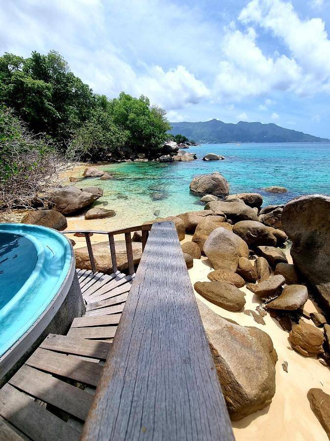 Location de vacances pour 5 personnes, avec piscine ainsi que vue et jardin dans Mahé - 4