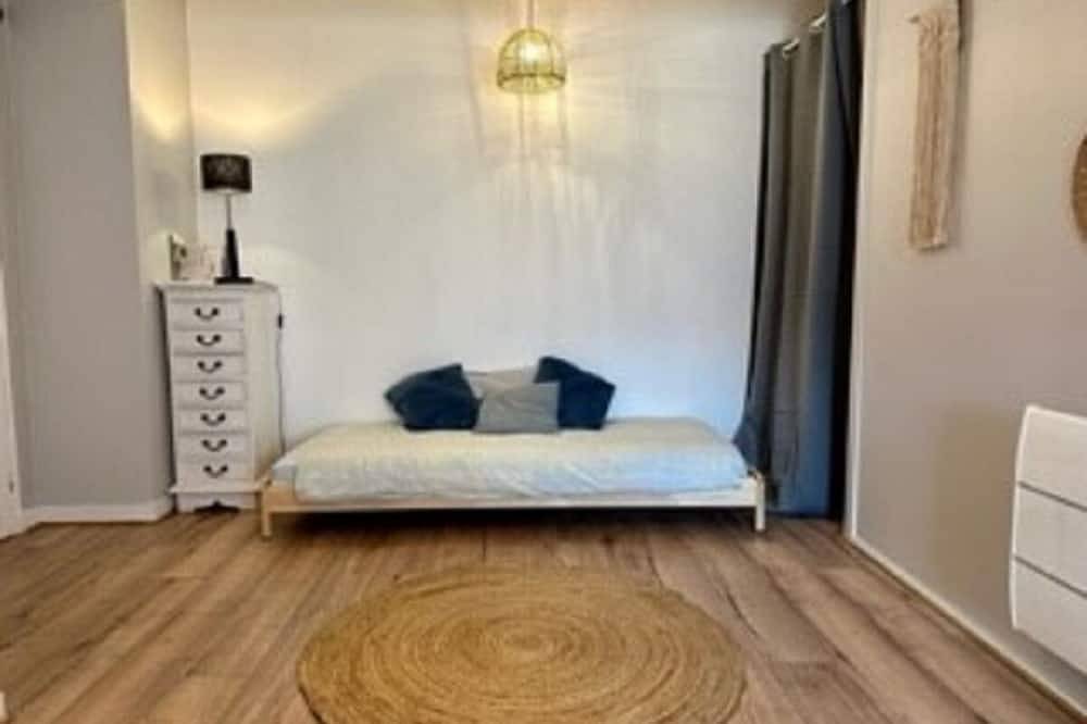 Entire apartment, Appartement Proche du Bord de mer in Le Havre, Le Havre region