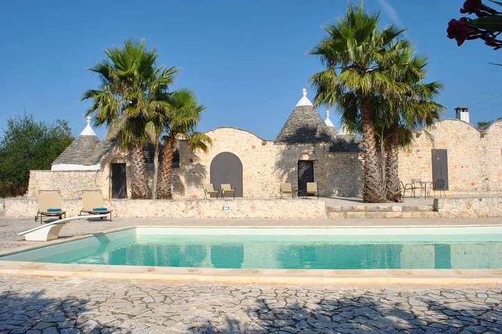 Villa für 8 Personen, mit Garten und Terrasse - 1