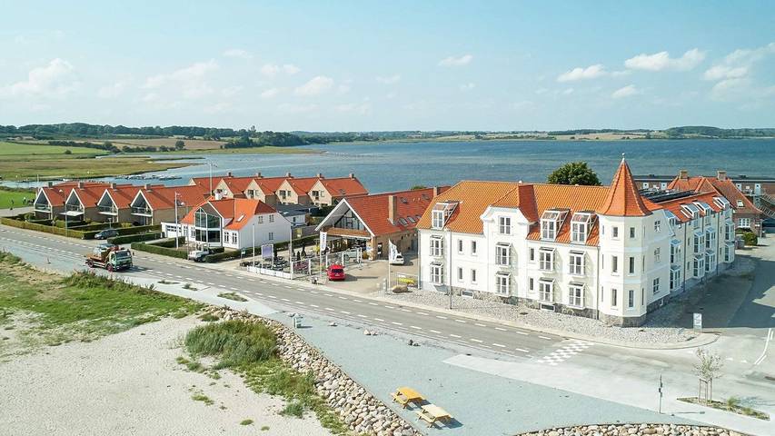 Ferienwohnung für 5 Personen, mit Pool und Sauna in Kleiner Belt