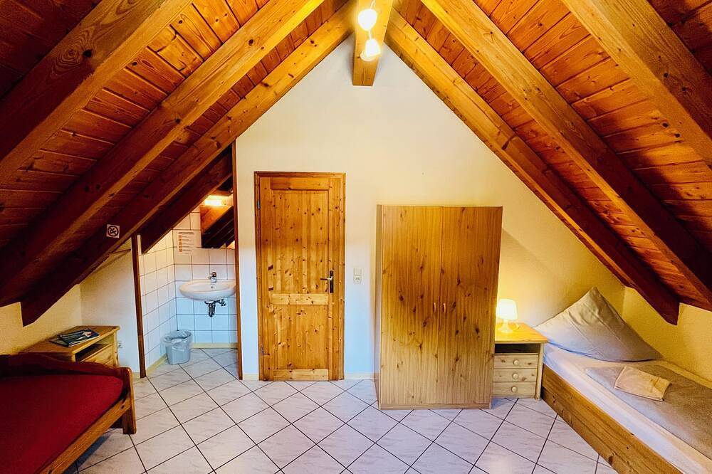 Ganze Wohnung, Ins Scholze kleine Ferienwohnung in Rimbach, Bergstraße