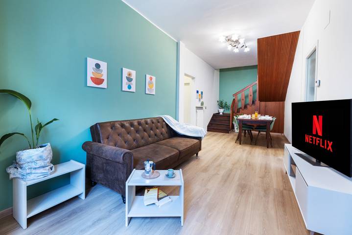 Ferienwohnung für 7 Personen, mit Balkon in Riccione