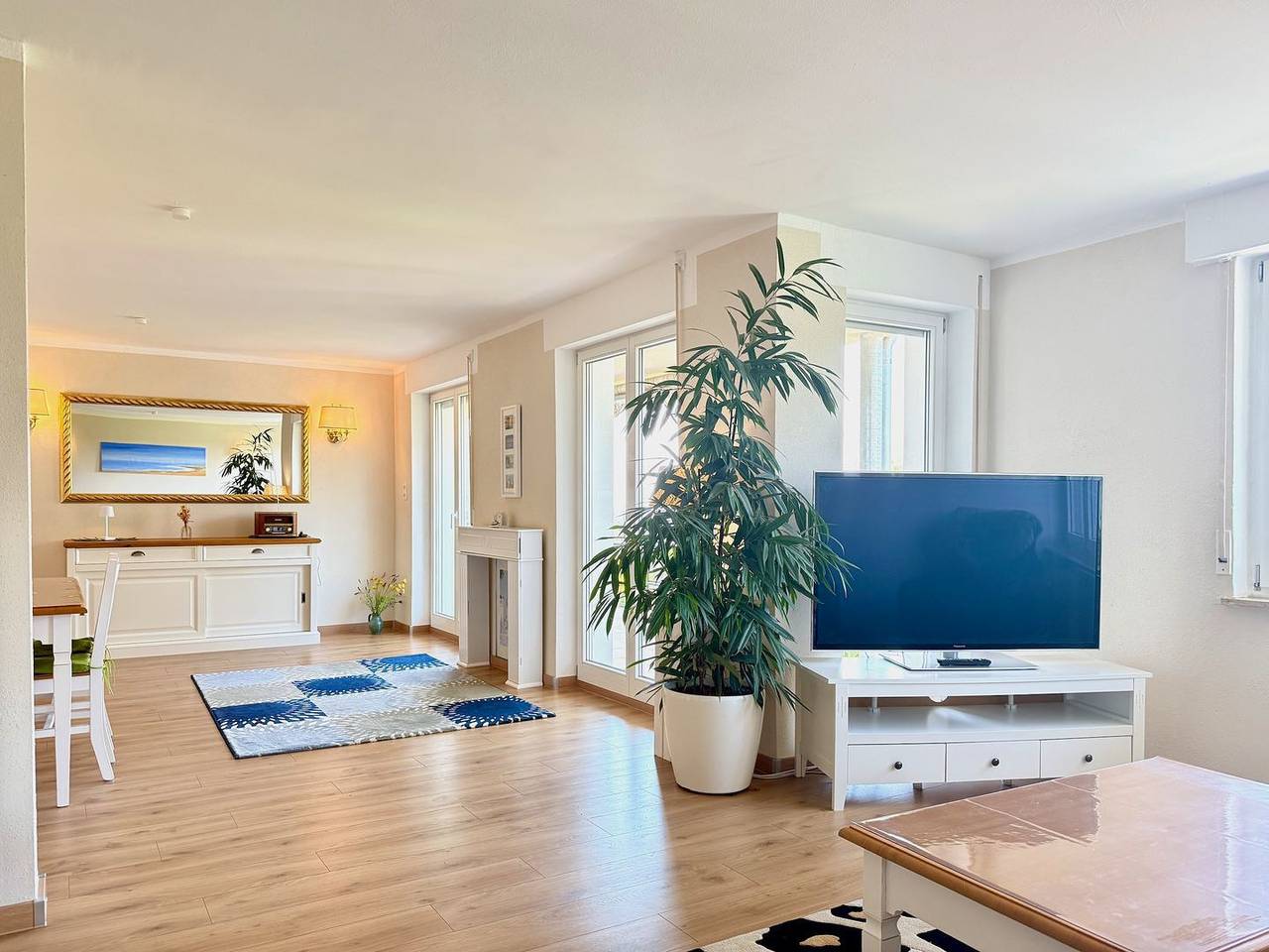 Ganze Wohnung, Ferienwohnung Weinberg Idyll - Traumhafter Blick über Weinberge auf den Bodensee in Lindau, Bayerisch Schwaben