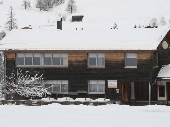 Ferienhaus für 9 Personen, mit Balkon und Terrasse sowie Garten und Sauna in Au