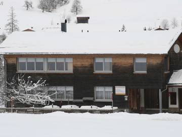 Ferienhaus für 9 Personen, mit Sauna und Ausblick sowie Garten, kinderfreundlich in Au