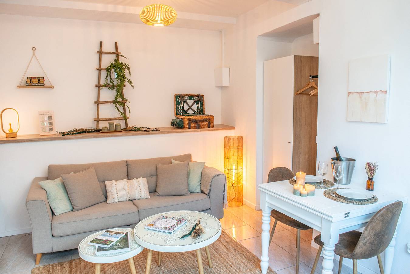 Le Couvent des Cordelières – Romantische Suite mit privatem Jacuzzi & Dinner-Option in Vezins, Cholet und Umgebung