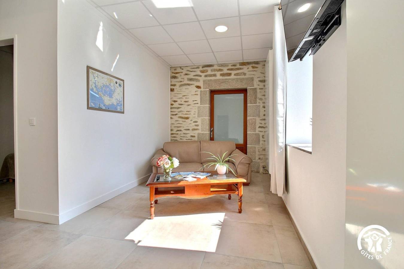 Mateo in Theix, Côte des Mégalithes