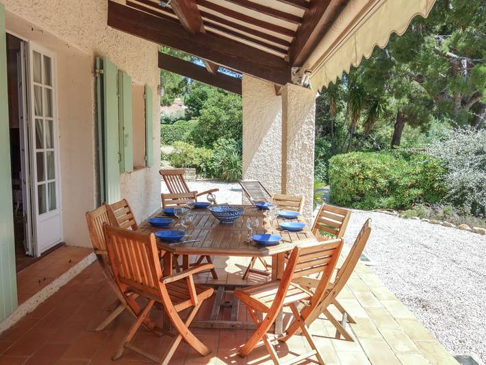 Location de vacances pour 8 personnes, avec jardin et balcon à Saint-Cyr-sur-Mer - 4