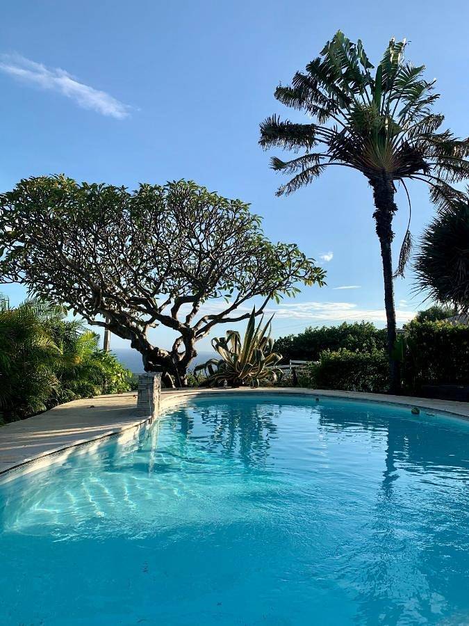 Maison de vacances pour 6 personnes, avec vue ainsi que piscine et jardin