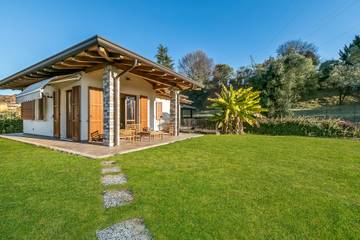 Ferienhaus für 4 Personen, mit Terrasse in Gardasee-Lombardei