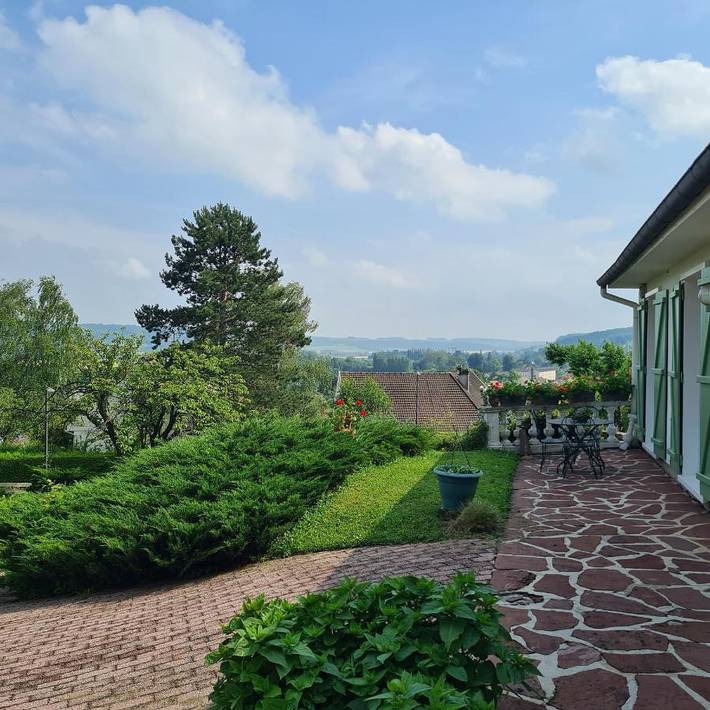 Gîte pour 2 personnes, avec vue ainsi que jardin et terrasse à Château-Thierry - 3