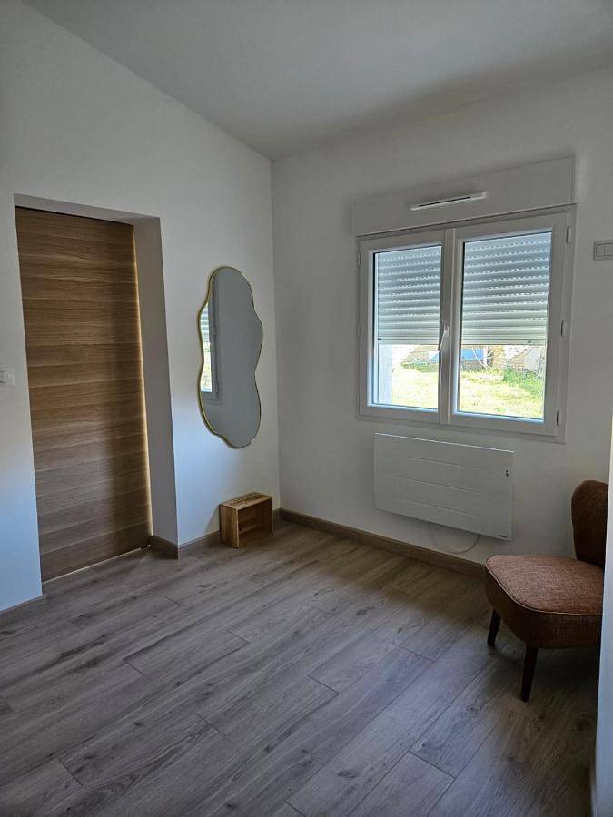 Maison d’hôte pour 4 personnes, avec jacuzzi ainsi que jardin et terrasse à Chasseneuil-du-Poitou - 4