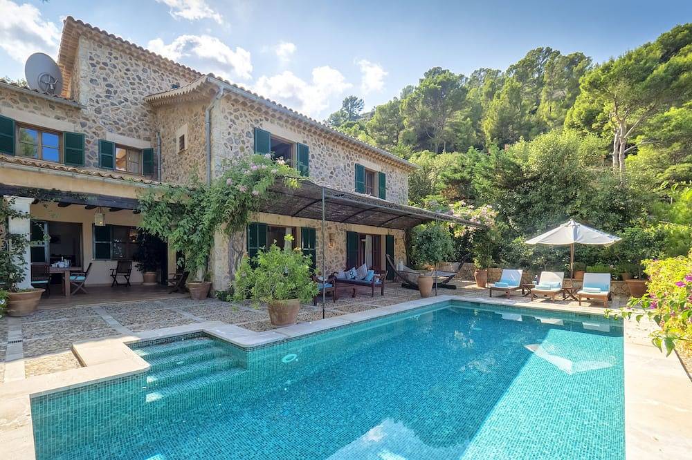 Sea Side Villa in Deià, Coast of Mallorca
