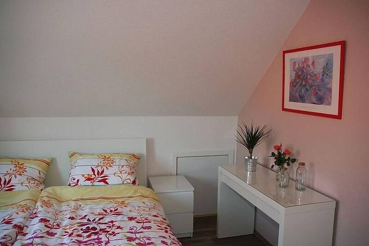 Ferienhaus für 6 Personen, mit Garten und Sauna sowie Terrasse in Norden-Norddeich - 4