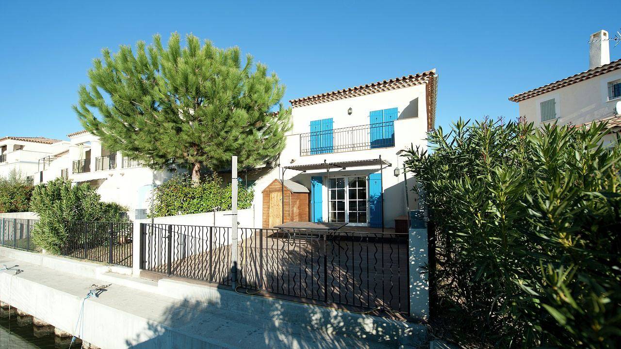 Villa pour 7 personnes avec balcon in Aigues-Mortes, Côte d'Améthyste