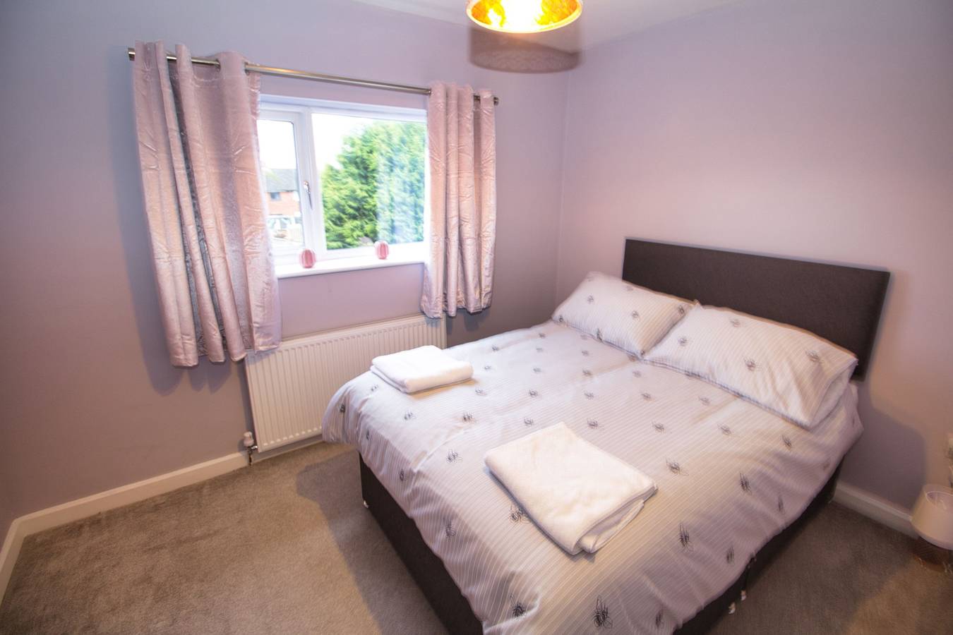 3 Bed, Sleeps 5, Pet Friendly, Free Parking in South Yorkshire