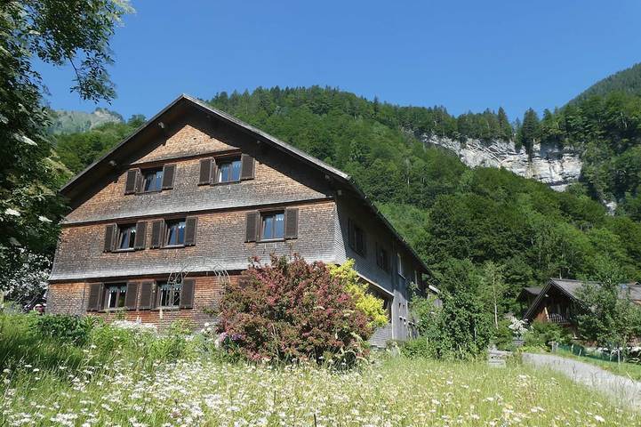 Ferienhaus für 8 Personen, mit Garten in Mellau