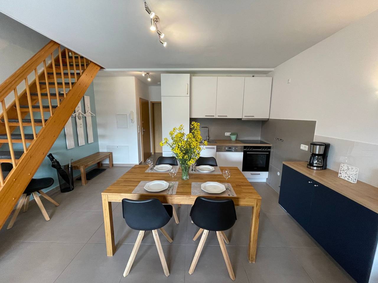 Apartamento entero, Moderne 3-Zimmer Maisonettewohnung in der Natur in Lancken-Granitz, Rügen