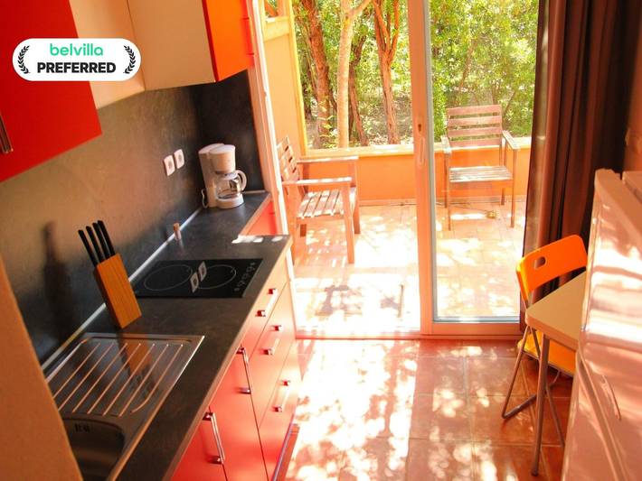 Natuurhuisje voor 2 personen, met tuin en zwembad, met huisdier op Corsica