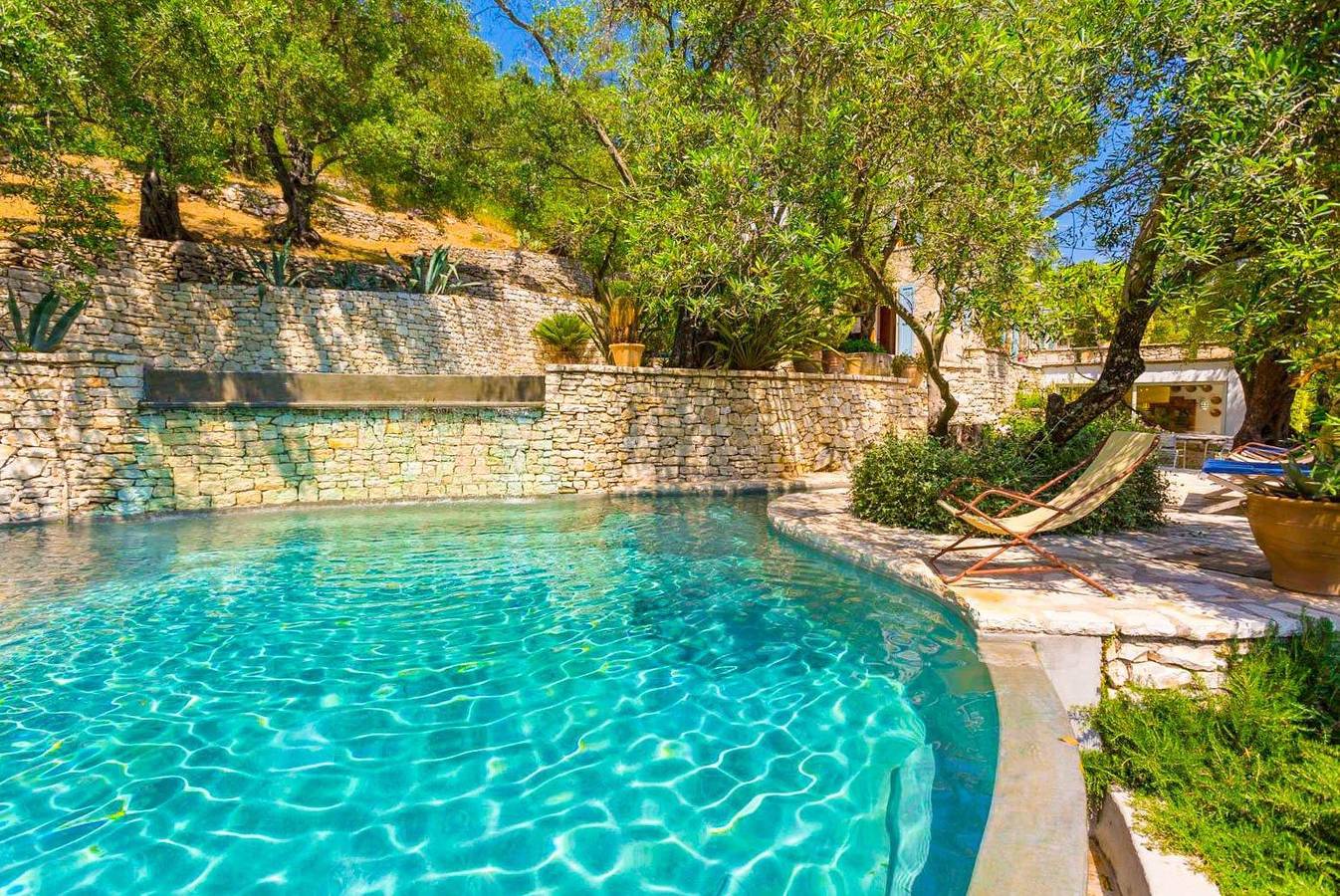 Villa voor 12 personen met terras in Corfu