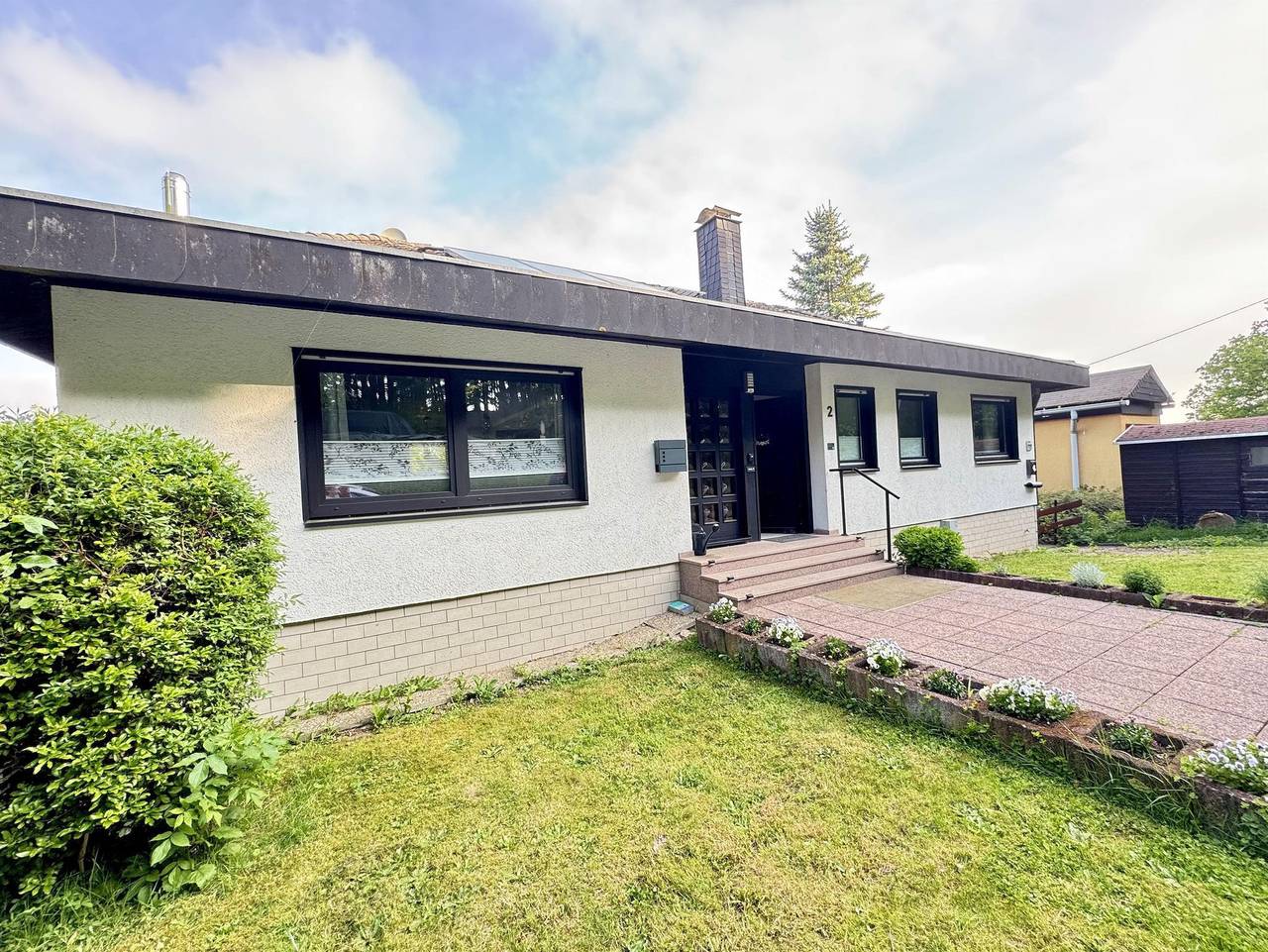 Ganze Ferienwohnung, Ferienwohnung Soonwald-Blick - Appartement/Fewo, Bad, Wc, neuwertig in Schwarzerden, Landkreis Bad Kreuznach