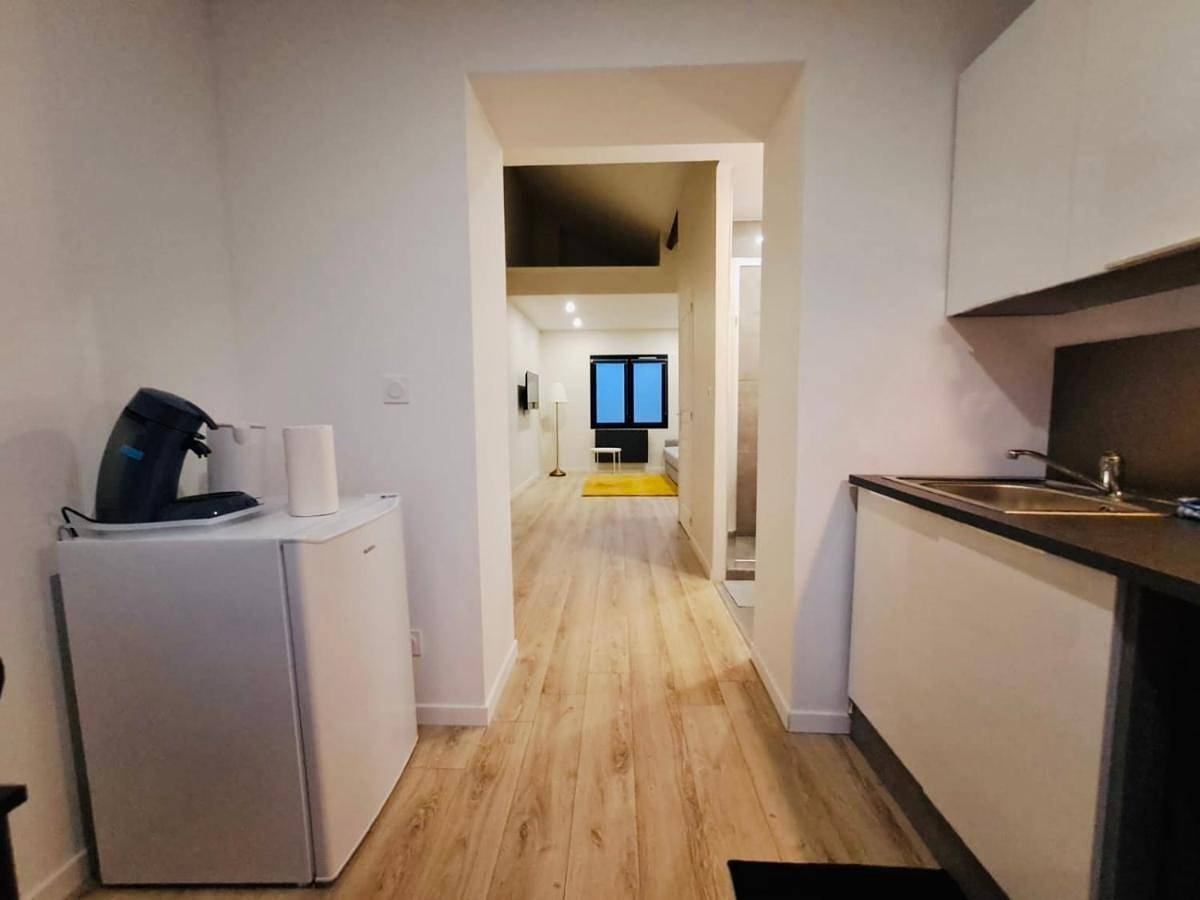 Appartement entier, One-Bedroom Apartment in Orly (Île de France), Val-de-Marne