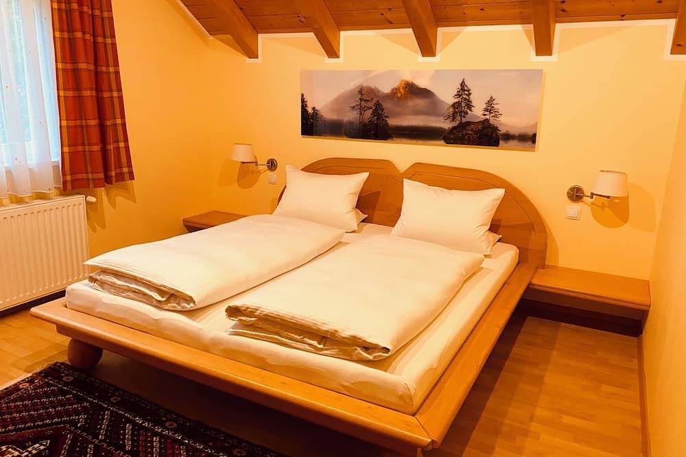 Vacation home with garden Carinthia in Kötschach-Mauthen, Hermagor District