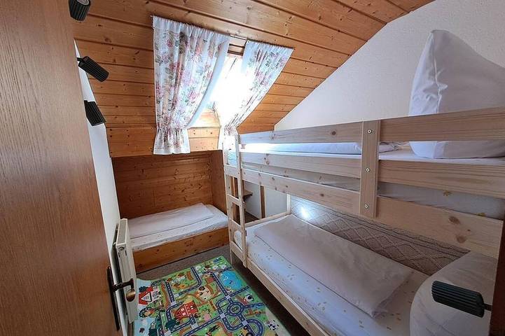 Ferienwohnung Nr. 5 - Heckenrose (2 Schlafz.) - Zoberhof in Oberammergau, Bayerische Alpen